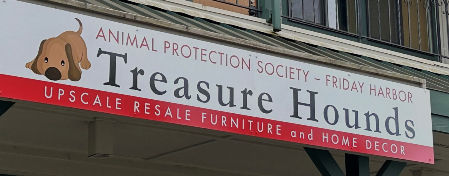 Treasure Hounds Store Sign
